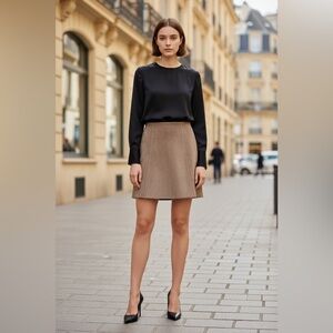 Babaton Aritzia, Faux Suede A-Line Mini Skirt, High Rise, Tan, Size 0